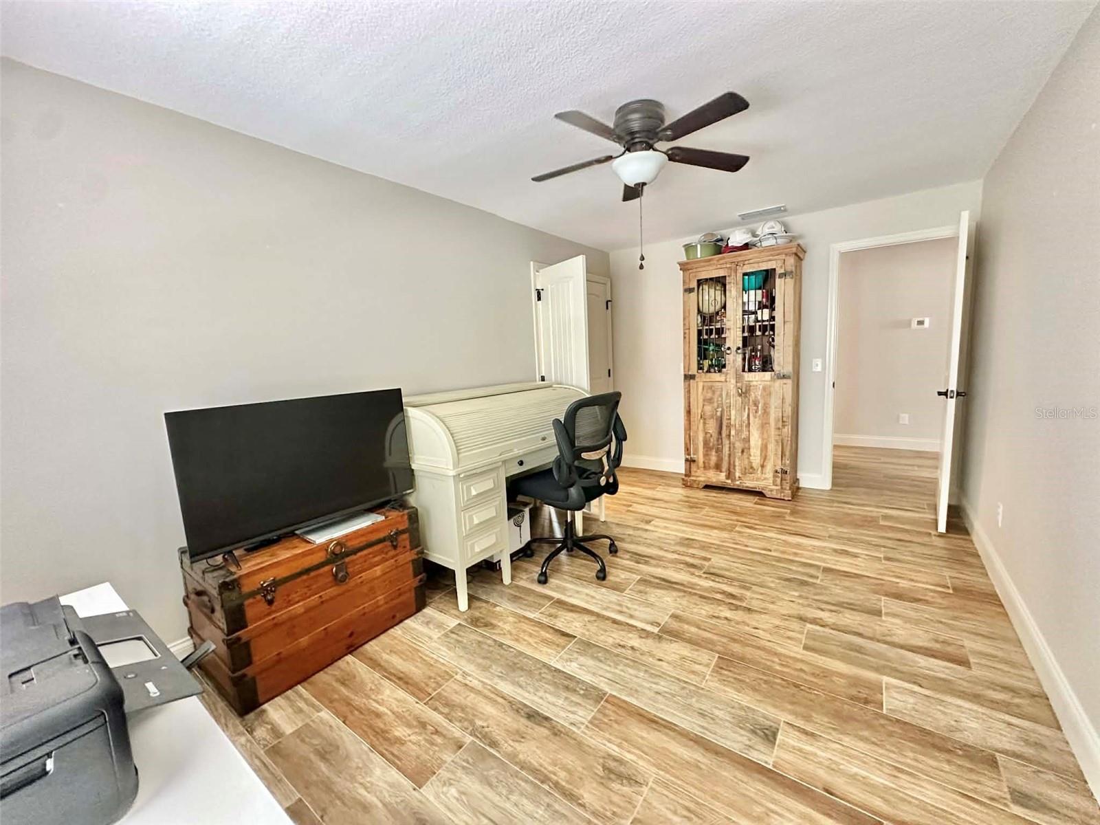 BLOOMINGDALE VILLAGE PH I SUB - Residential