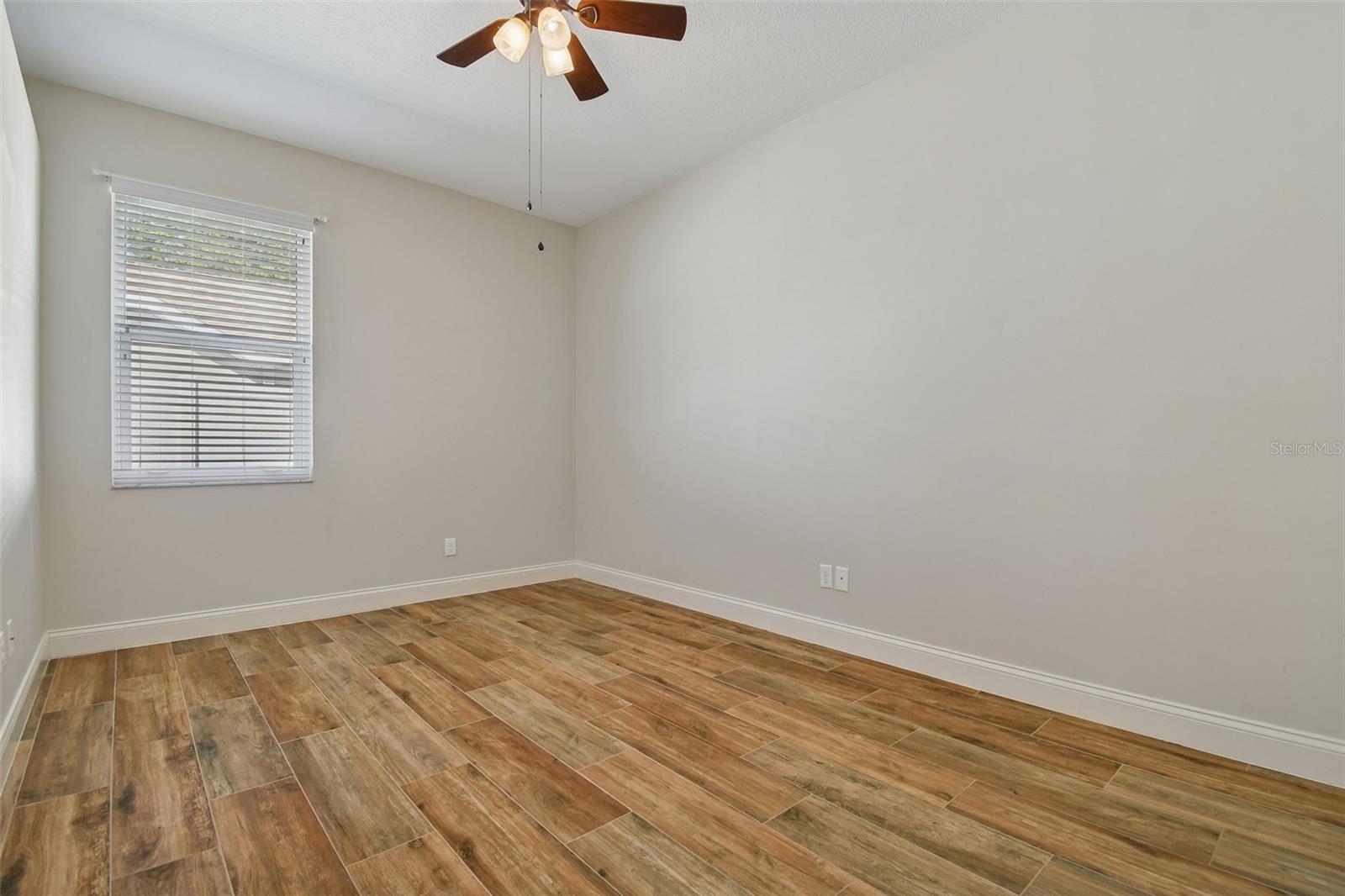 BLOOMINGDALE VILLAGE PH I SUB - Residential