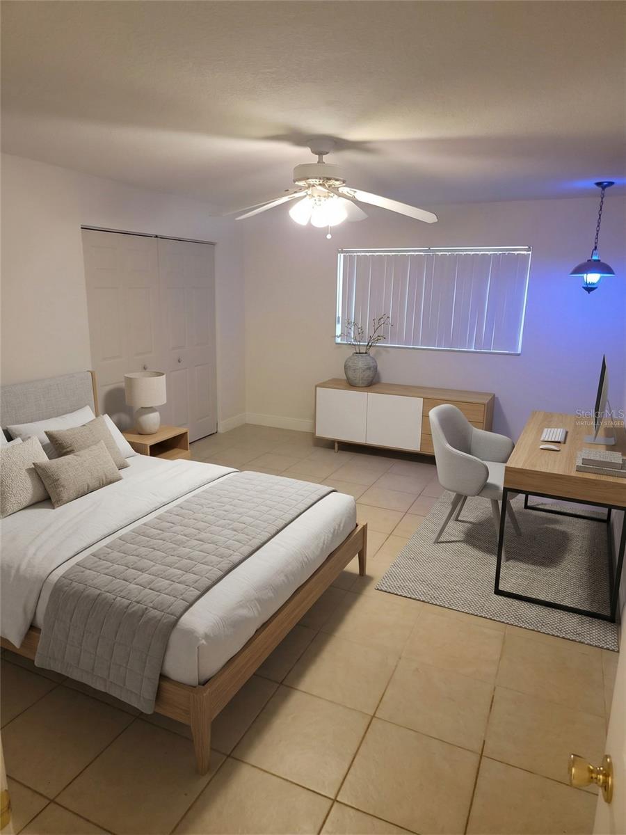 SHADY OAK ESTATES - Residential