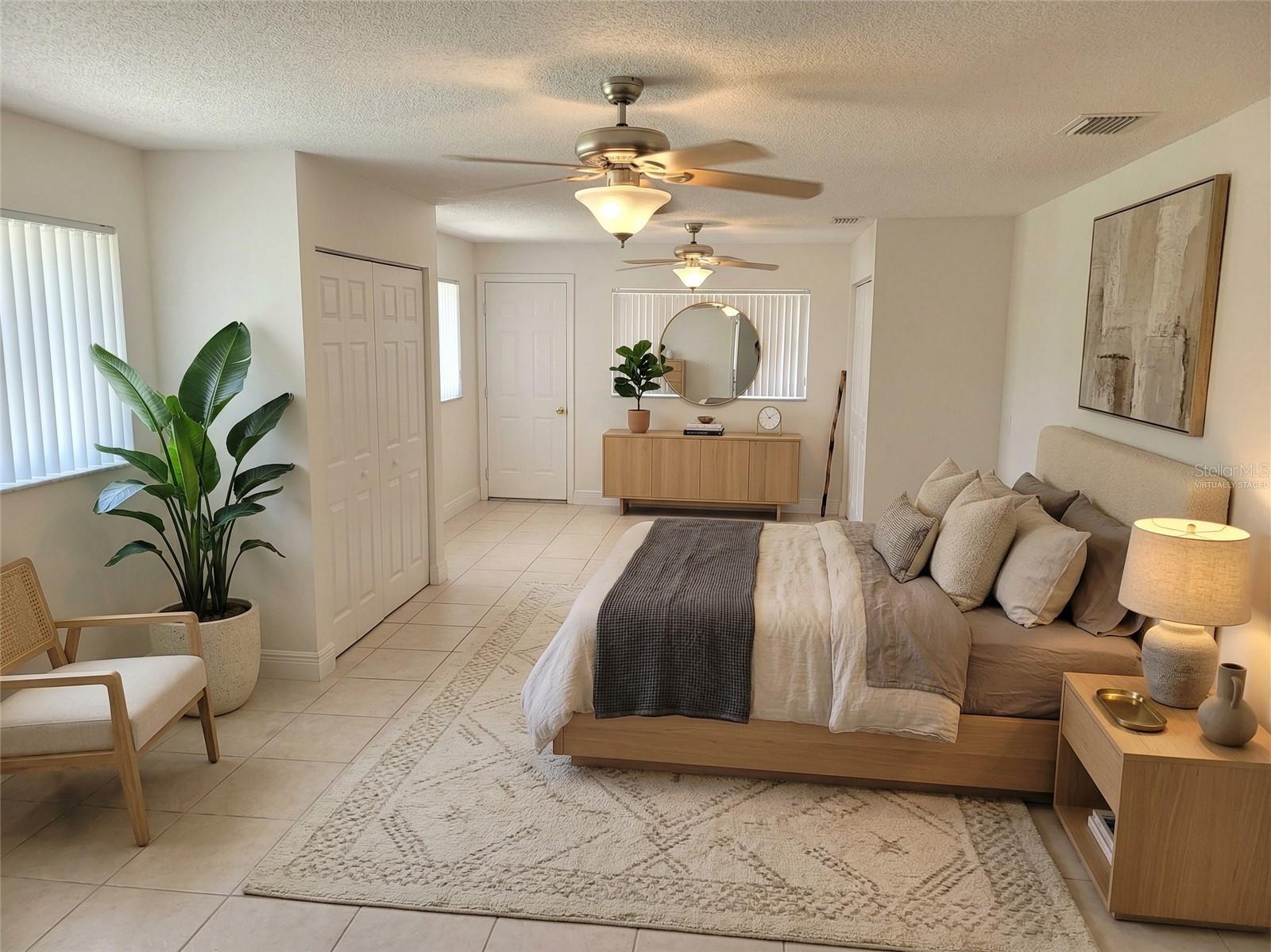 SHADY OAK ESTATES - Residential