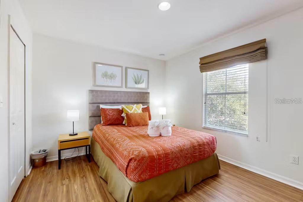 REGAL OAKS AT OLD TOWN - Residential Lease