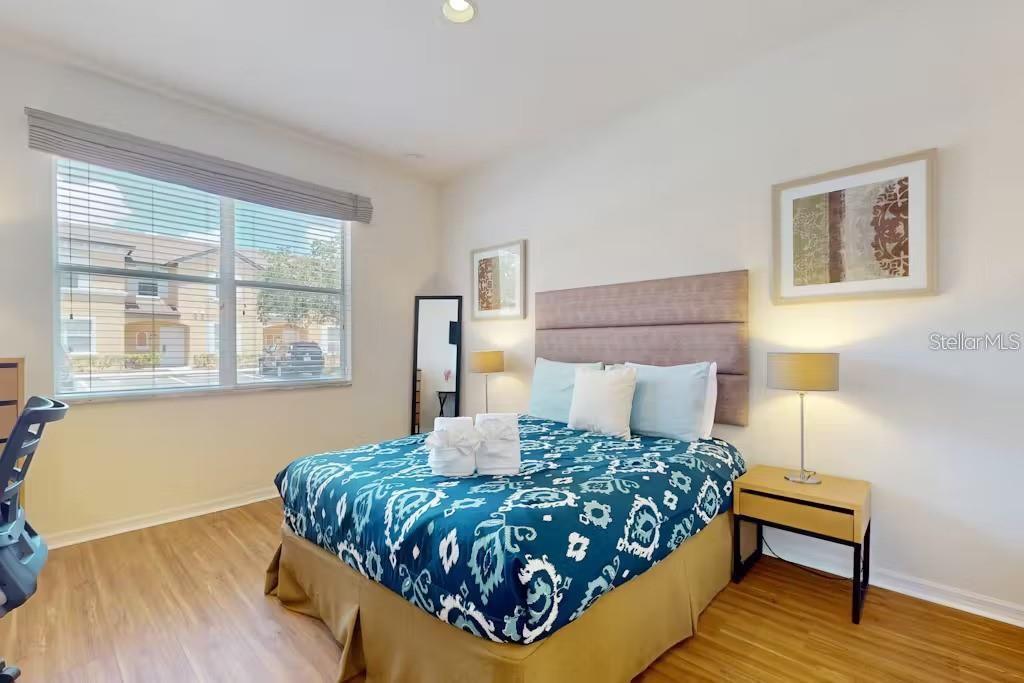 REGAL OAKS AT OLD TOWN - Residential Lease