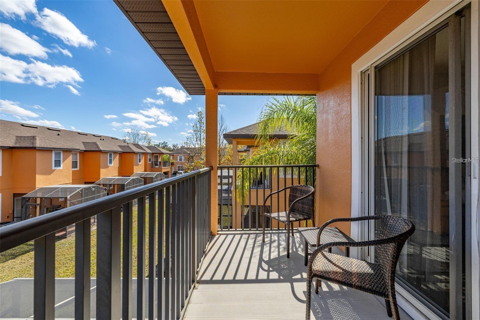 REGAL OAKS AT OLD TOWN - Residential Lease