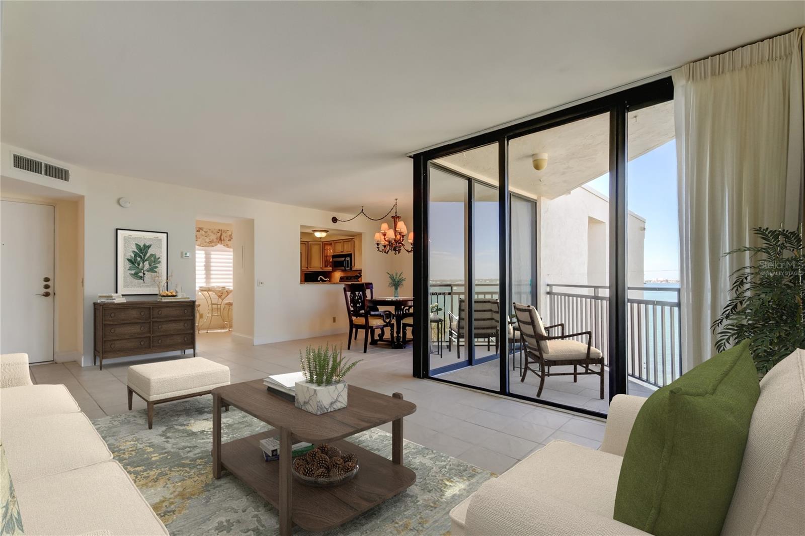 LA PUERTA DEL SOL CONDO - Residential