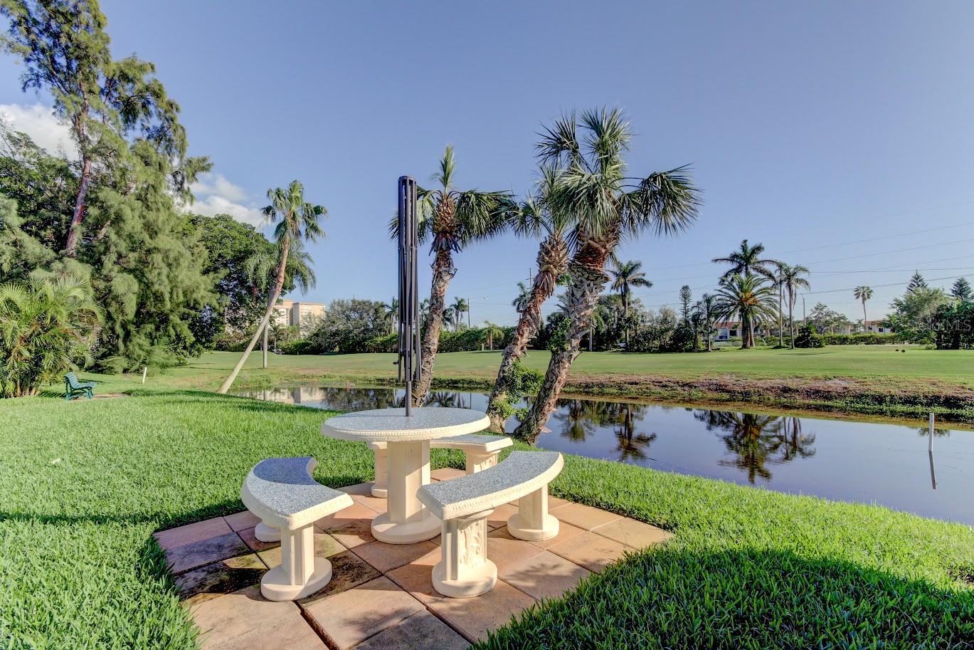 LA PUERTA DEL SOL CONDO - Residential