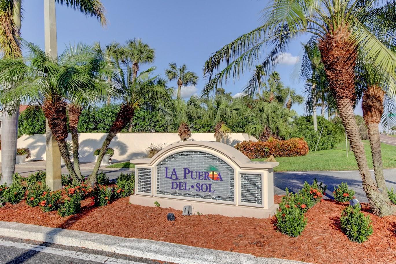 LA PUERTA DEL SOL CONDO - Residential