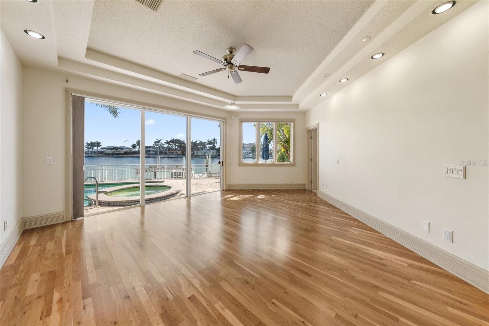 BELLEVUE ESTATES ISLAND 2ND ADD - Residential