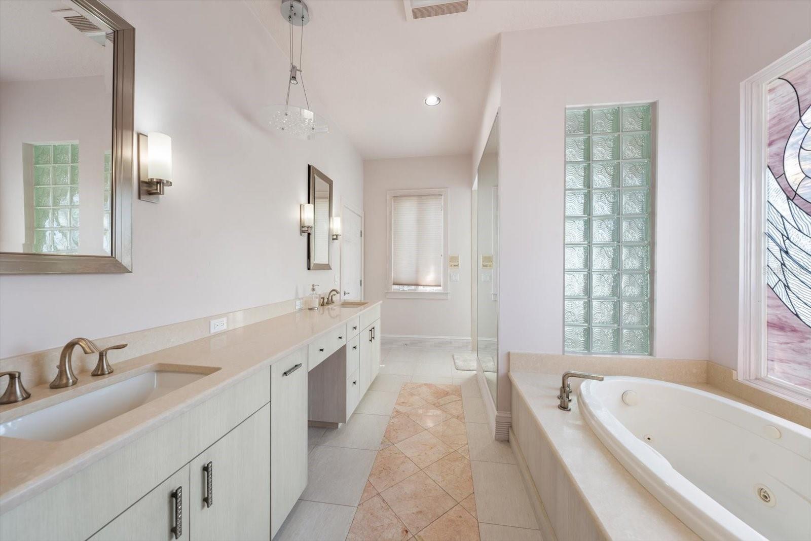 BELLEVUE ESTATES ISLAND 2ND ADD - Residential