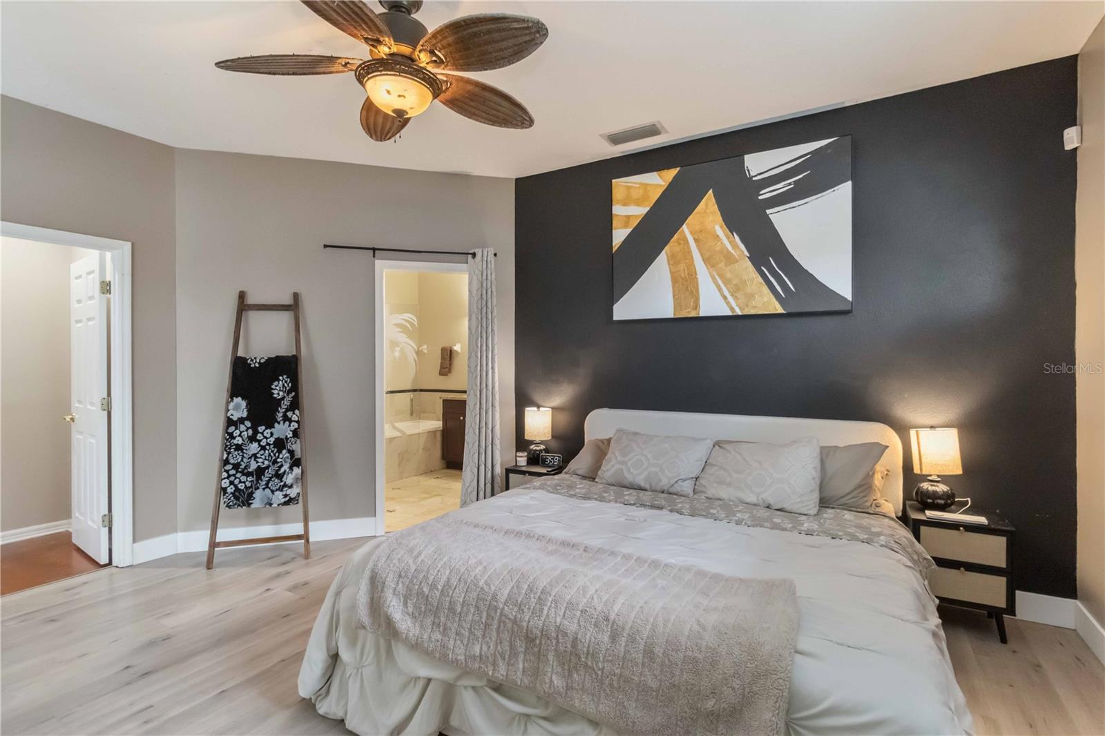 COLONY GROVES - Residential