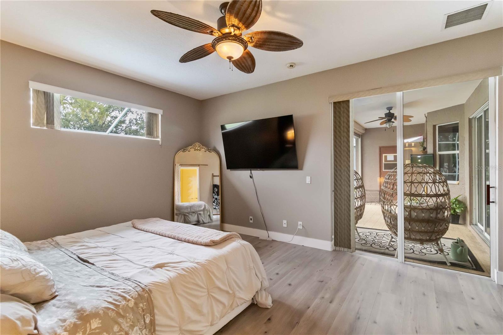 COLONY GROVES - Residential