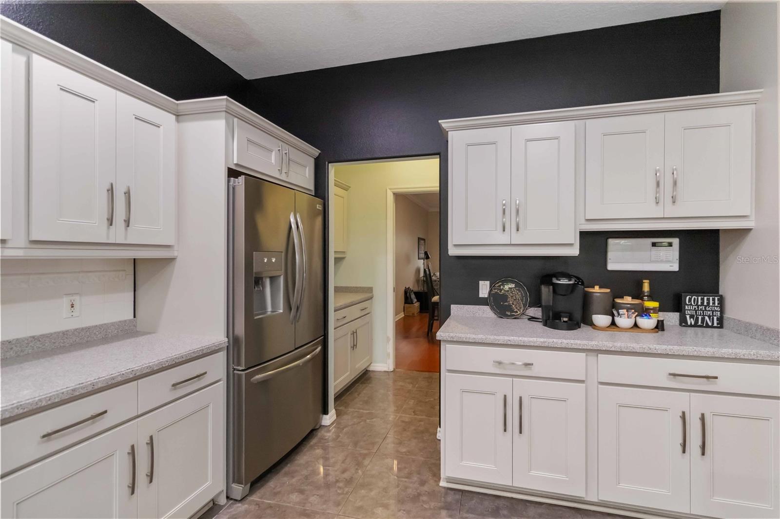 COLONY GROVES - Residential