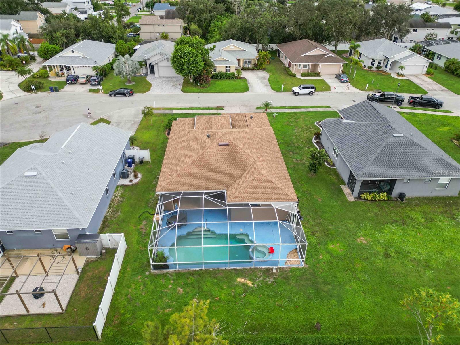 COLONY GROVES - Residential