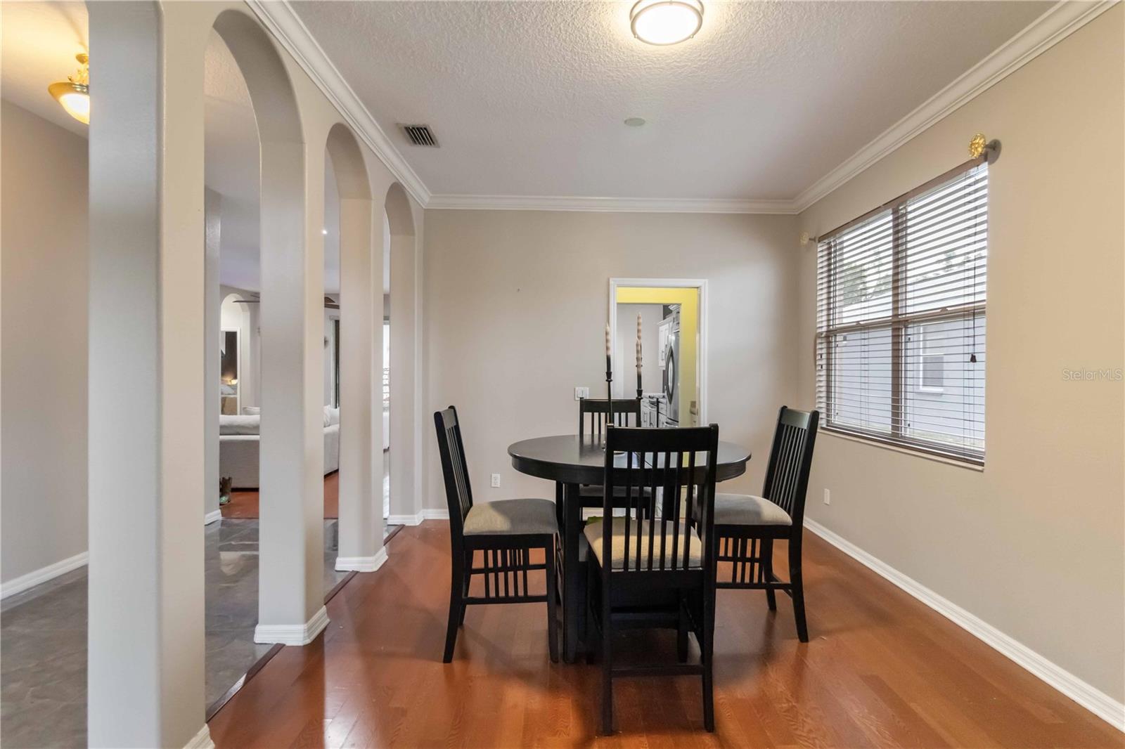 COLONY GROVES - Residential