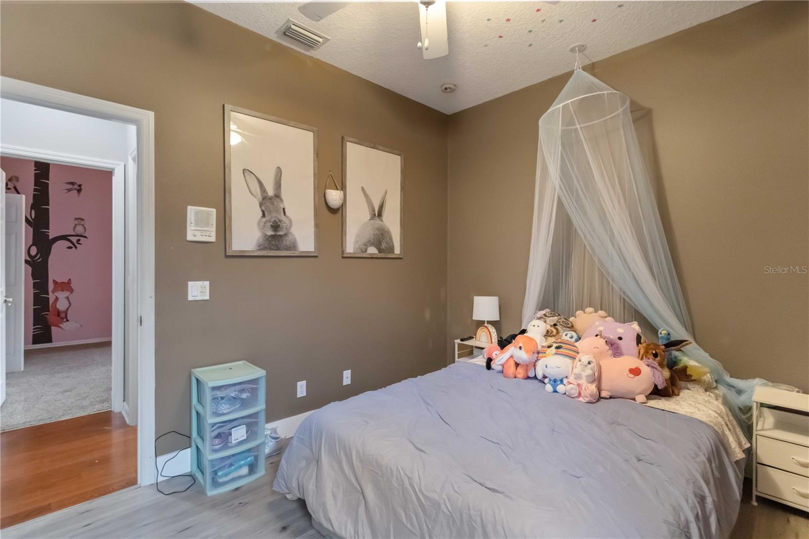 COLONY GROVES - Residential