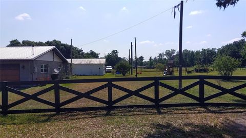 A home in PLANT CITY