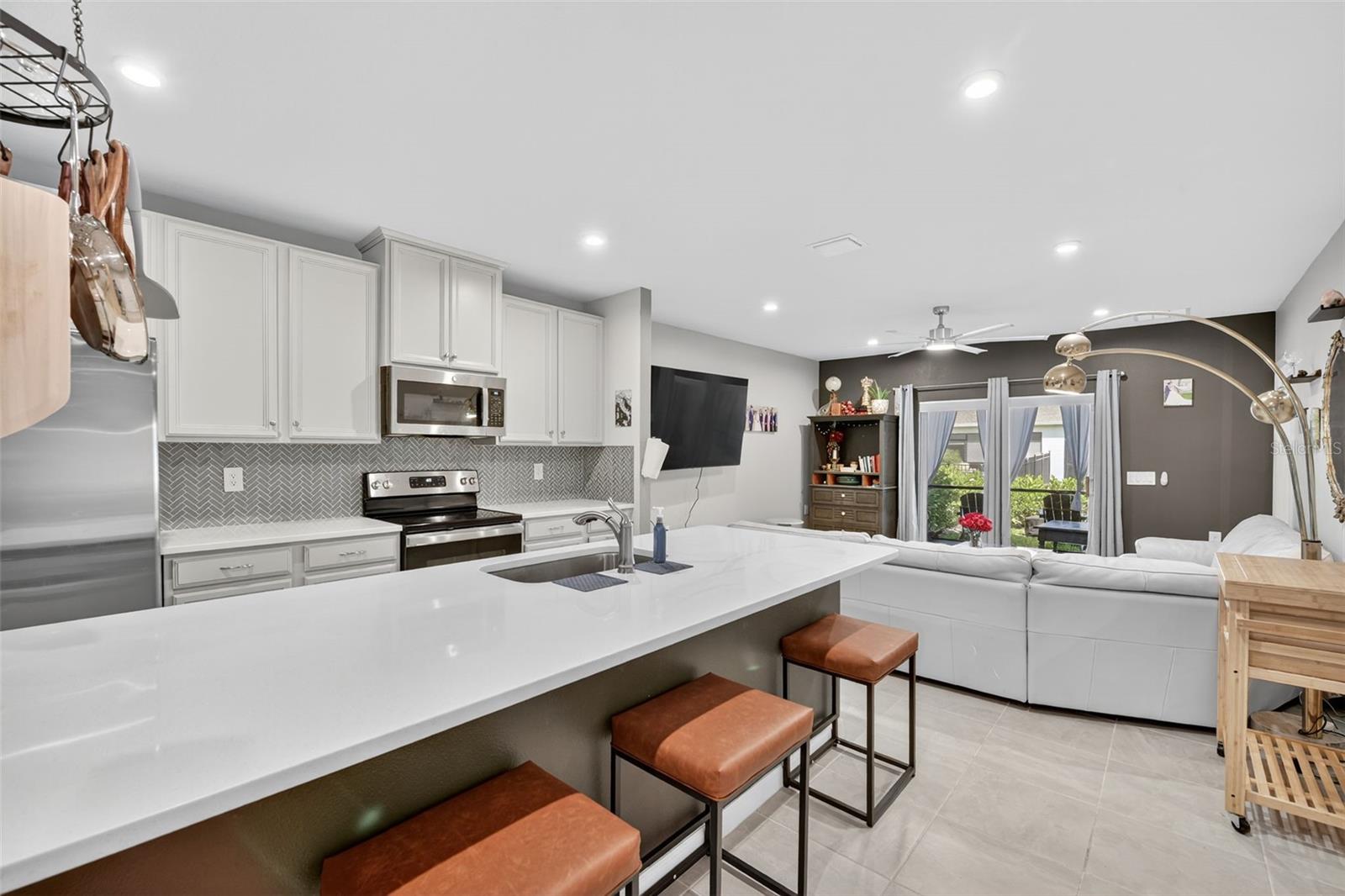 PALMS/WEST PORT 1A - Residential