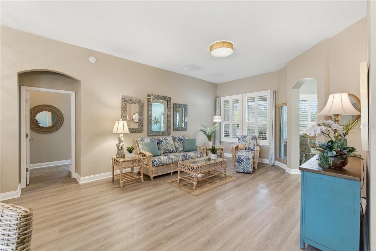 WOODLAKE PH III - Residential