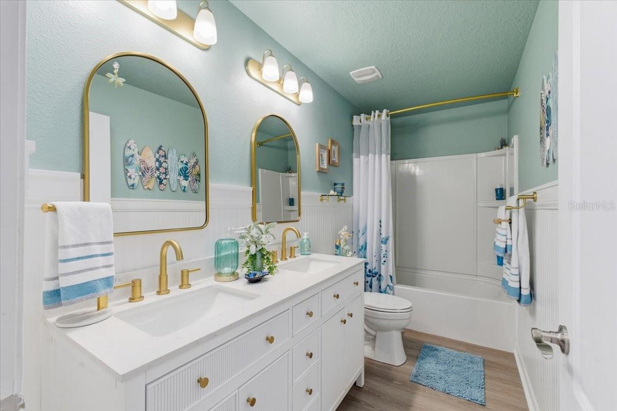 WOODLAKE PH III - Residential