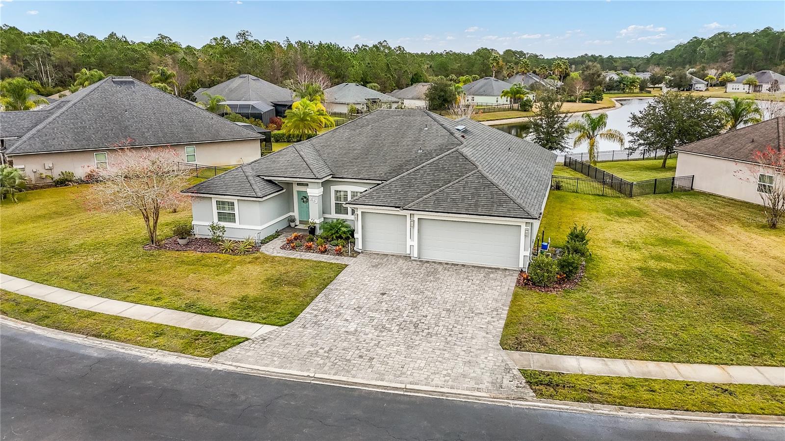 WOODLAKE PH III - Residential