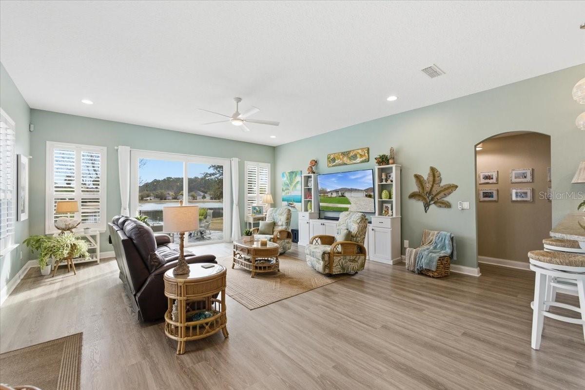 WOODLAKE PH III - Residential