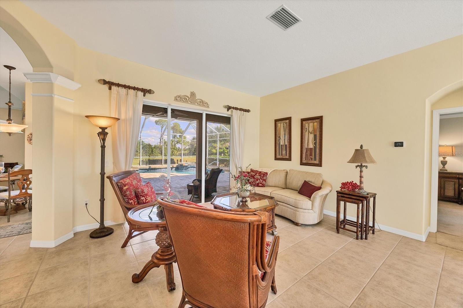 ROTONDA WEST WHITE MARSH - Residential