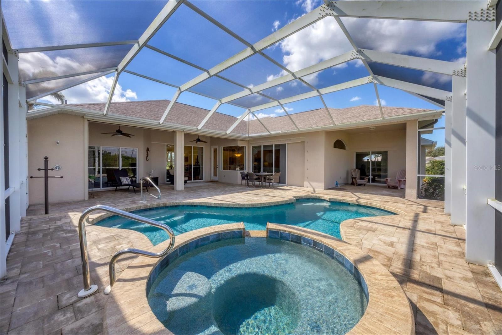 ROTONDA WEST WHITE MARSH - Residential