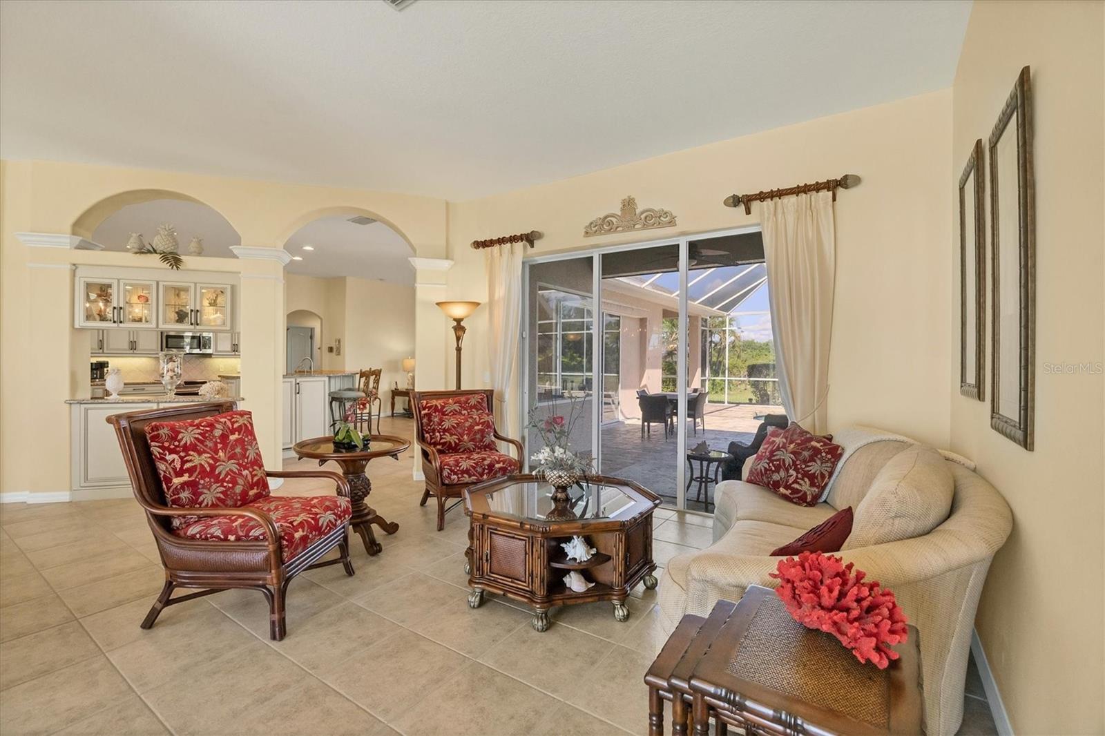 ROTONDA WEST WHITE MARSH - Residential