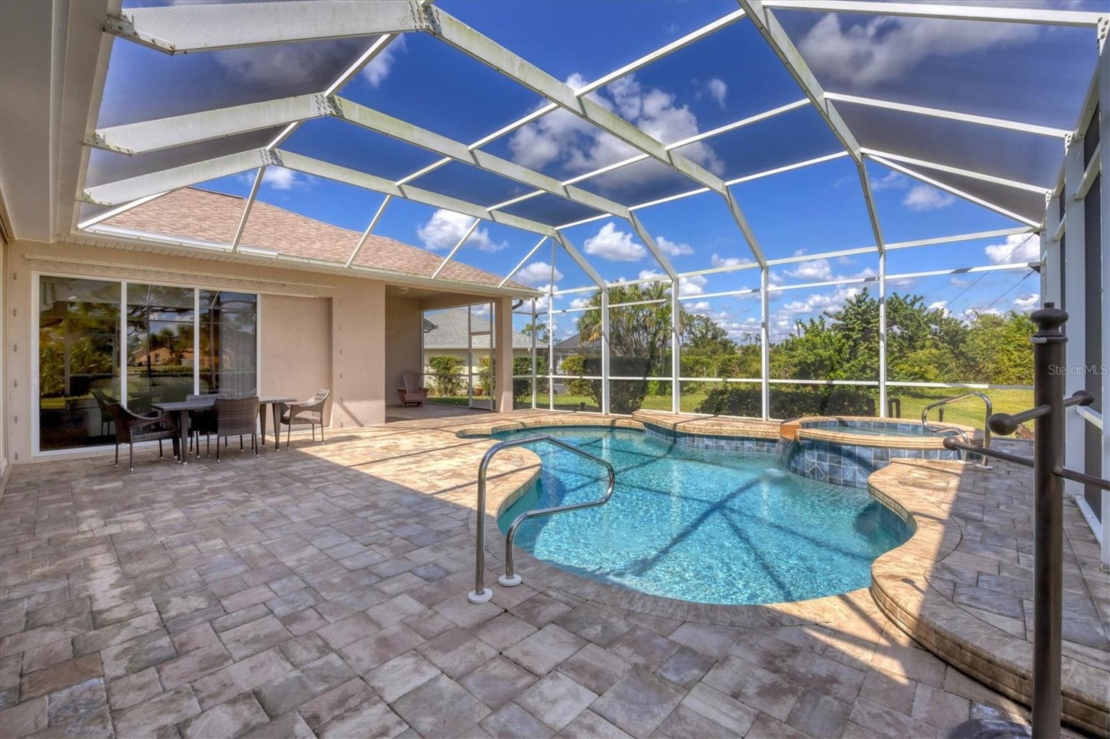 ROTONDA WEST WHITE MARSH - Residential