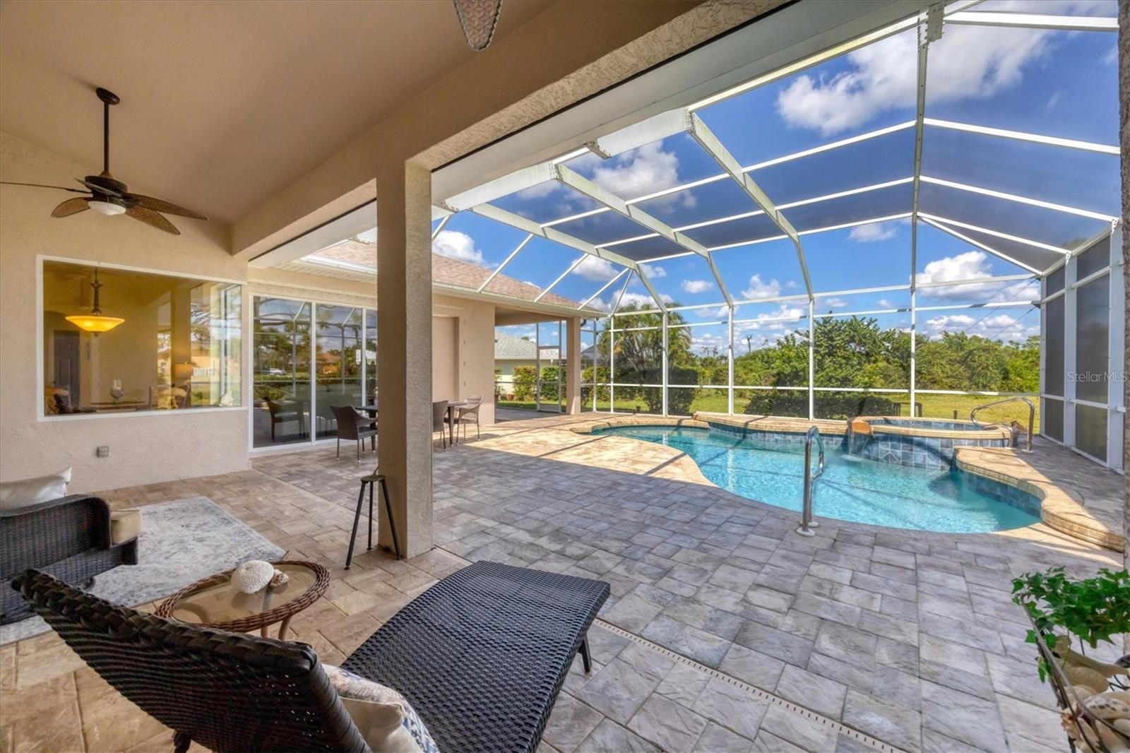 ROTONDA WEST WHITE MARSH - Residential