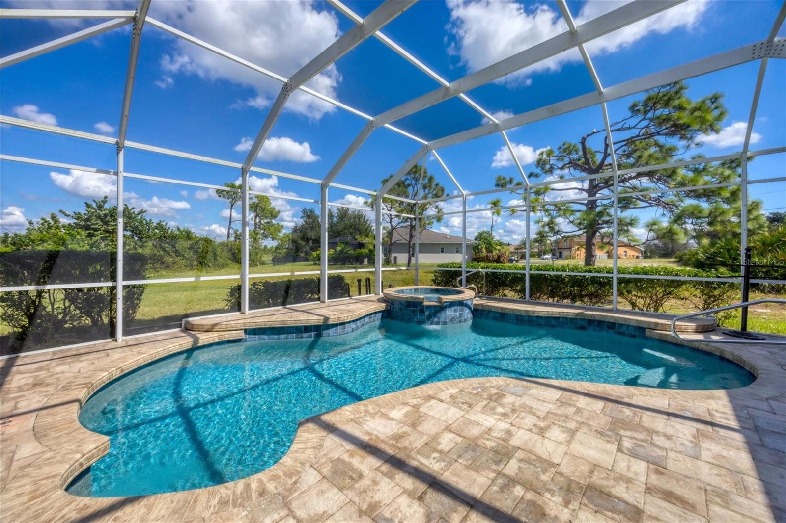 ROTONDA WEST WHITE MARSH - Residential