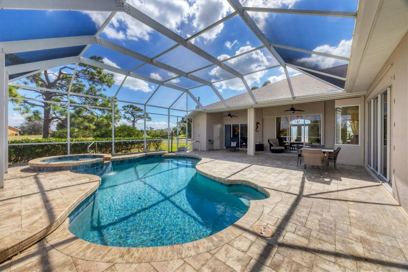 ROTONDA WEST WHITE MARSH - Residential