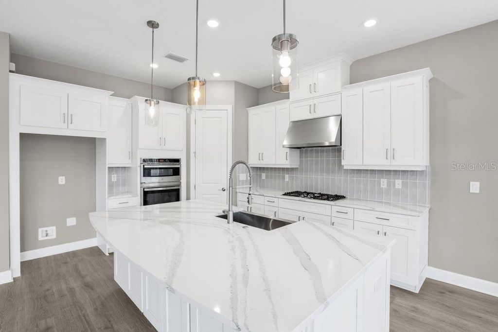 Photo of 8100 Moonbeam Avenue, Sarasota, FL 34241 (MLS # TB8348989)