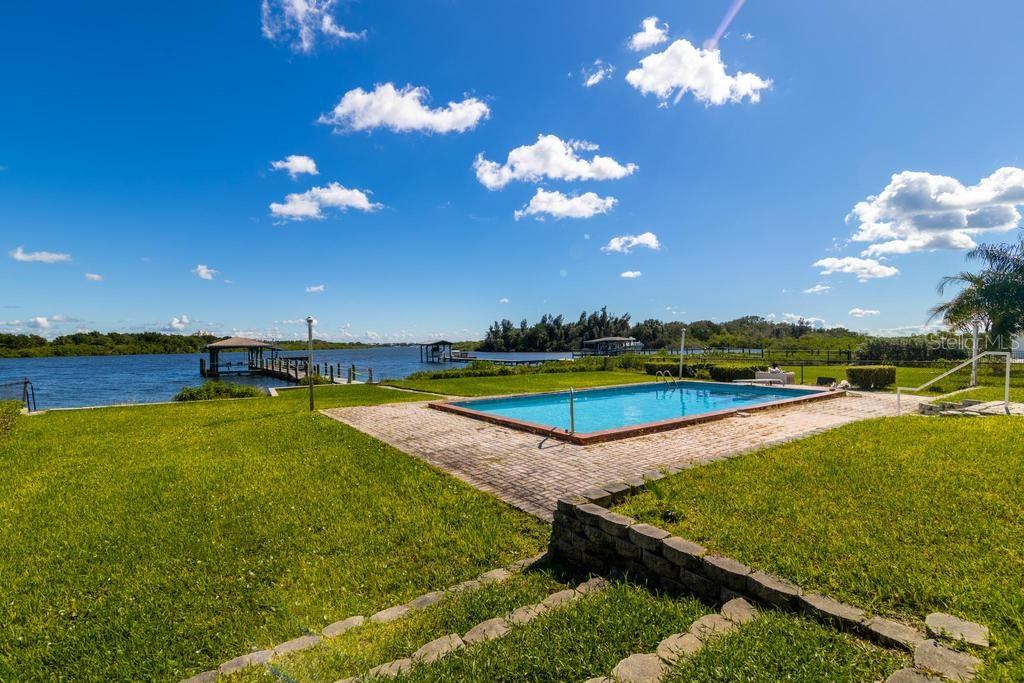 INLET SHORES - Residential