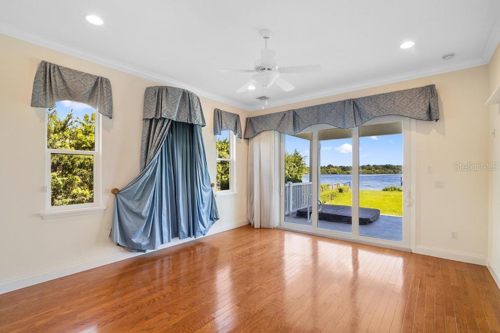 INLET SHORES - Residential