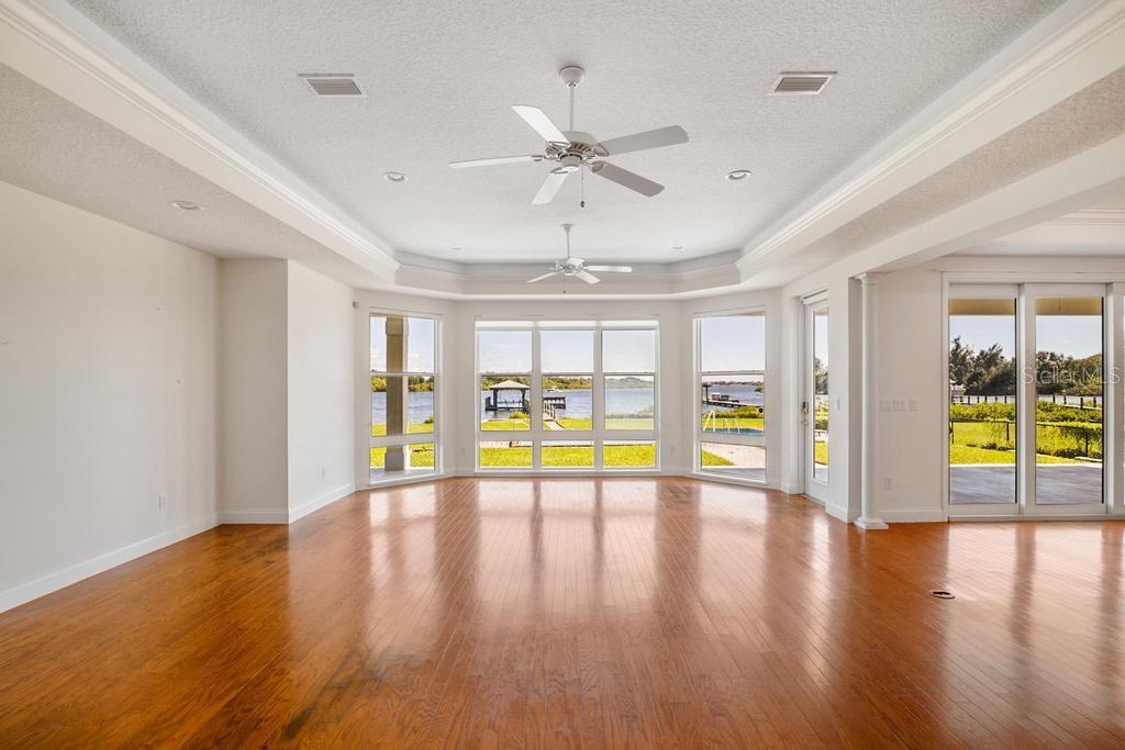 INLET SHORES - Residential