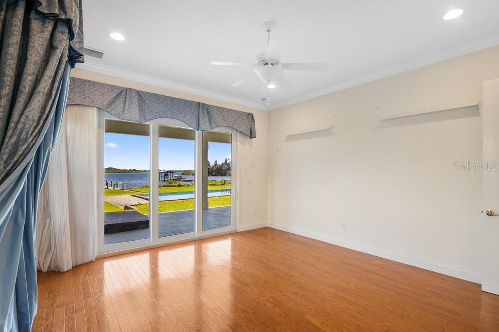 INLET SHORES - Residential