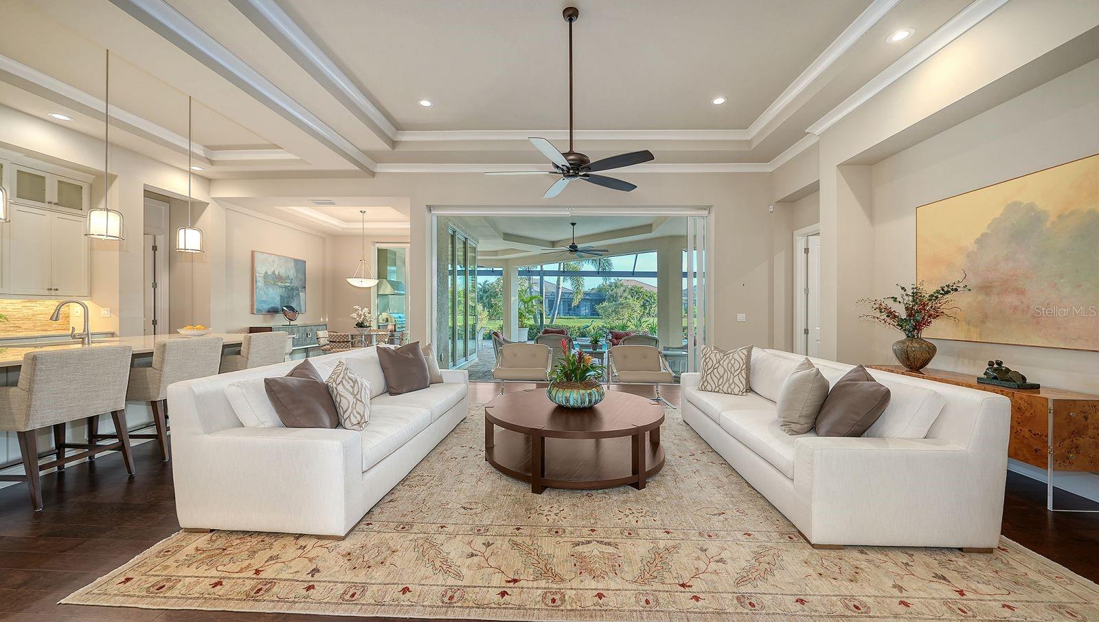COUNTRY CLUB EAST AT LAKEWD RNCH YY1-4 - Residential