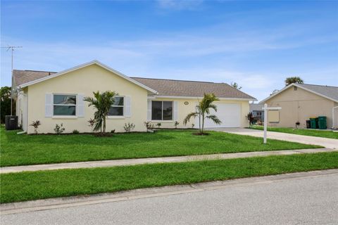 A home in PORT CHARLOTTE