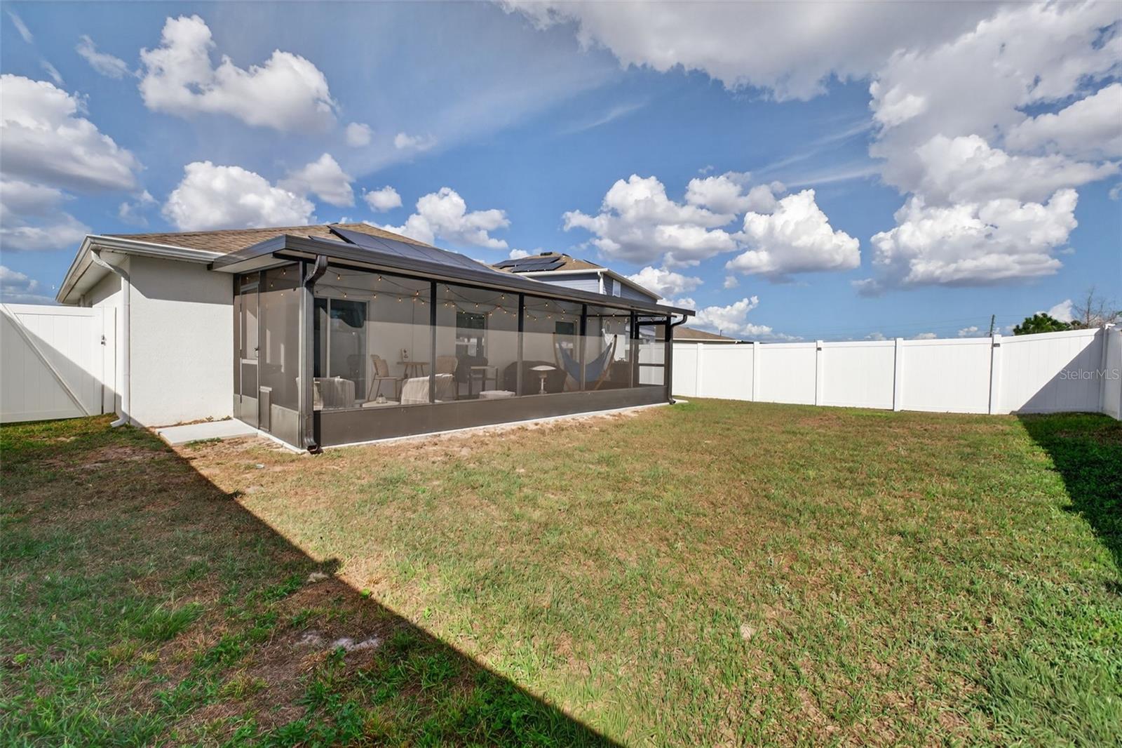 TRINITY LAKES PH 1 & 2 - Residential