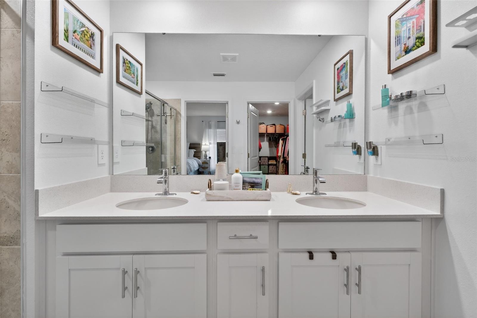 TRINITY LAKES PH 1 & 2 - Residential