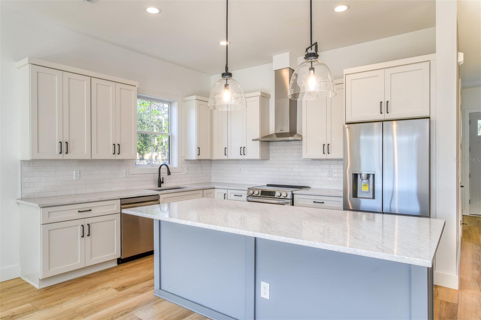 RS GARNETT SUB - Residential