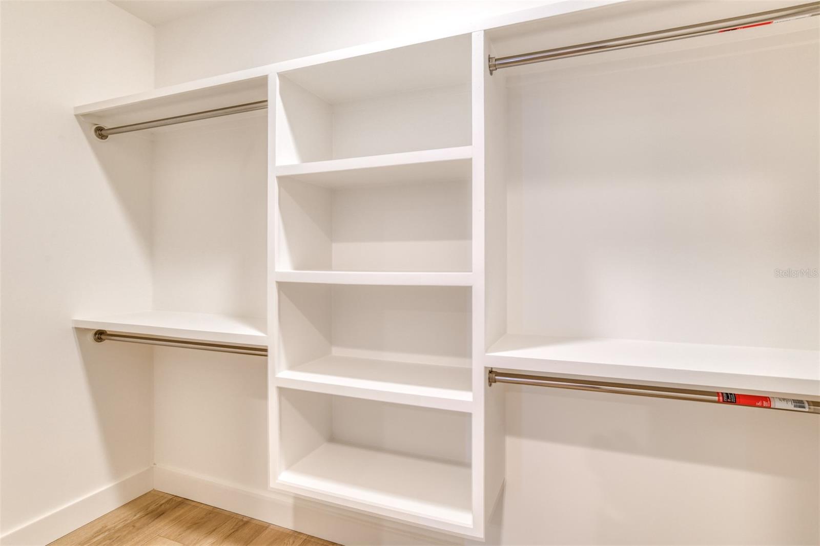 RS GARNETT SUB - Residential