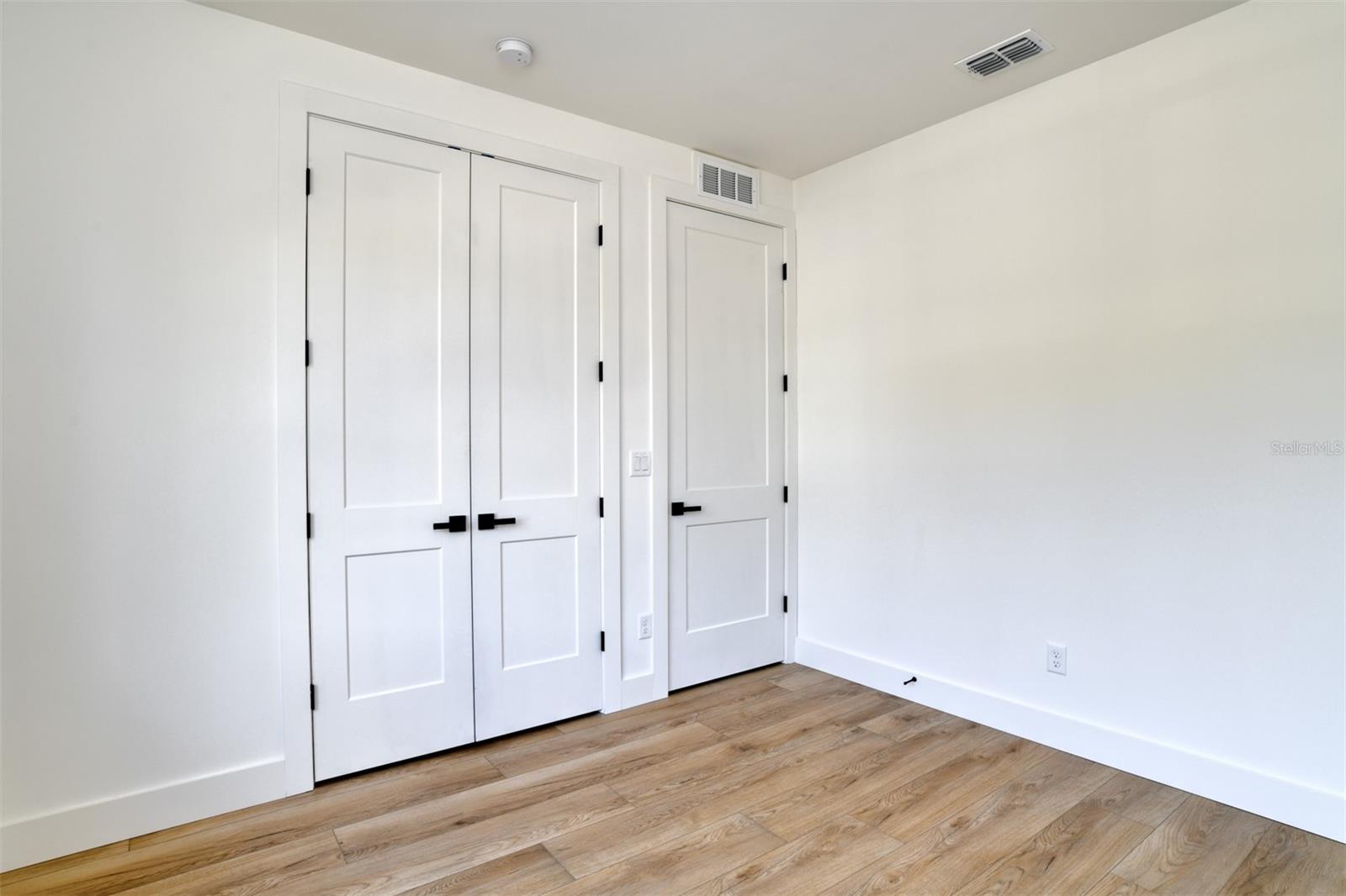 RS GARNETT SUB - Residential