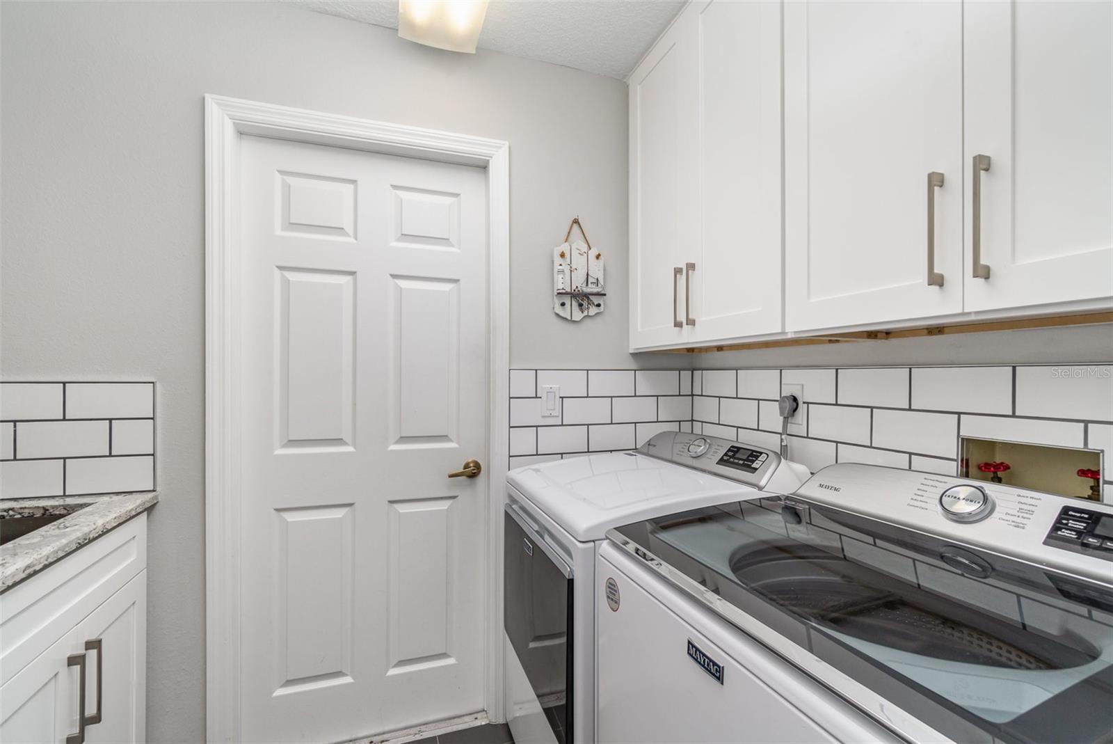 DEER CREEK - Residential