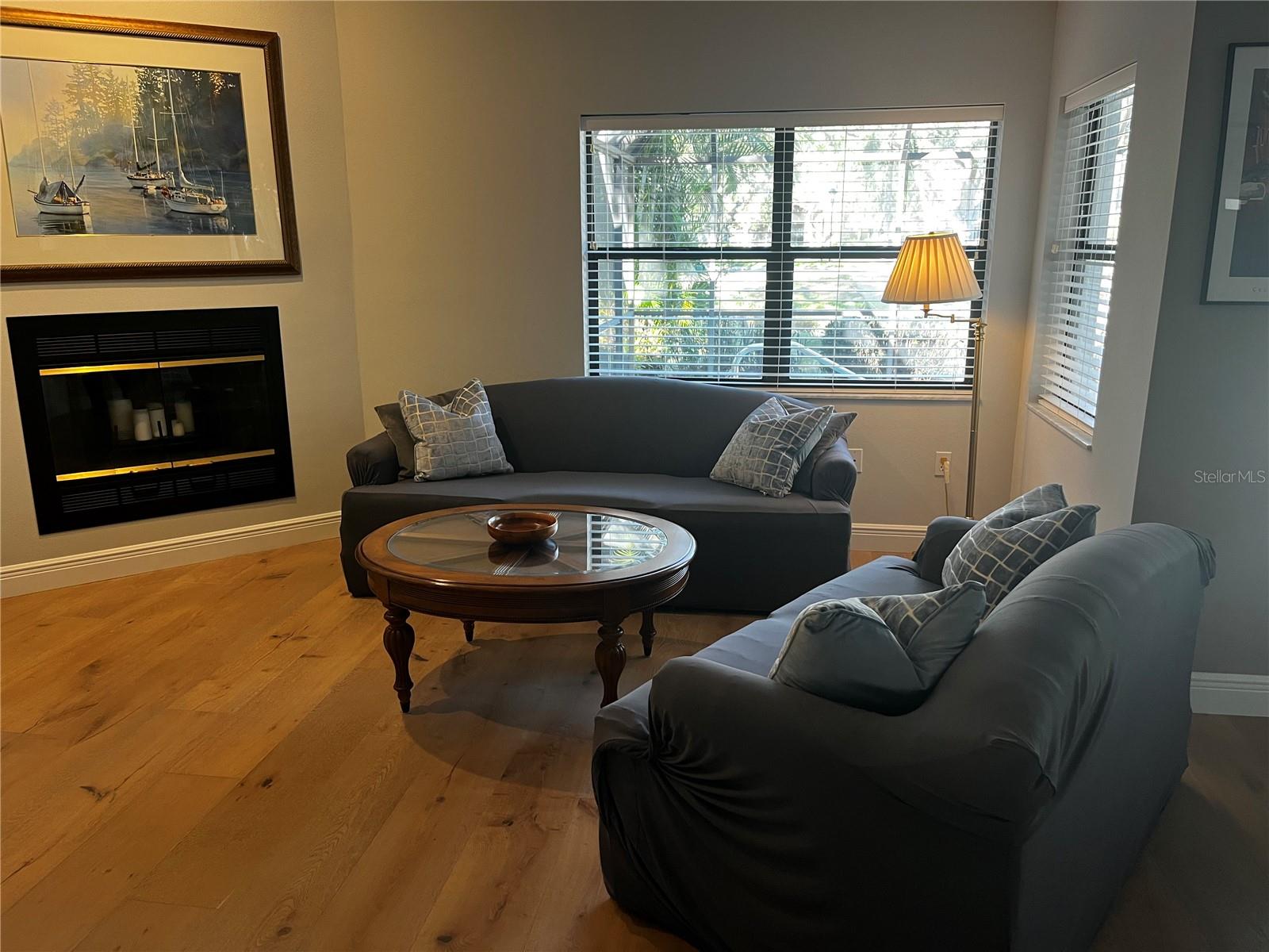 DEER CREEK - Residential