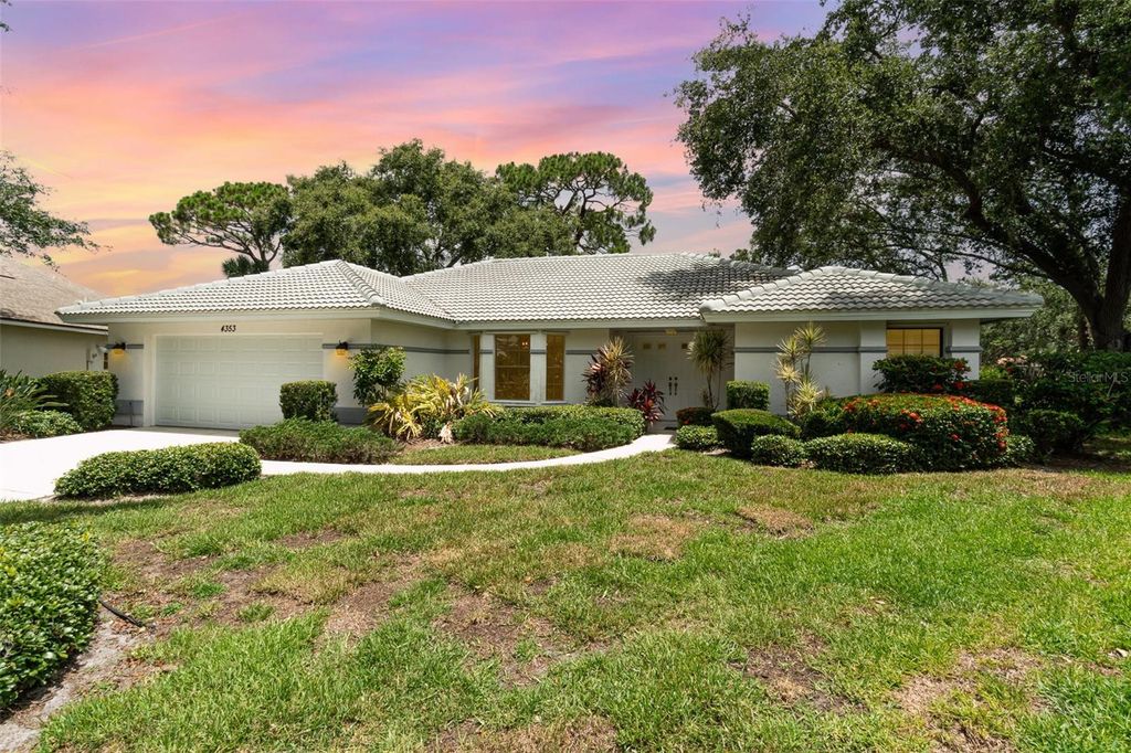 Photo of 4353 Indian Point Trail, Sarasota, FL 34238 (MLS # A4655468)