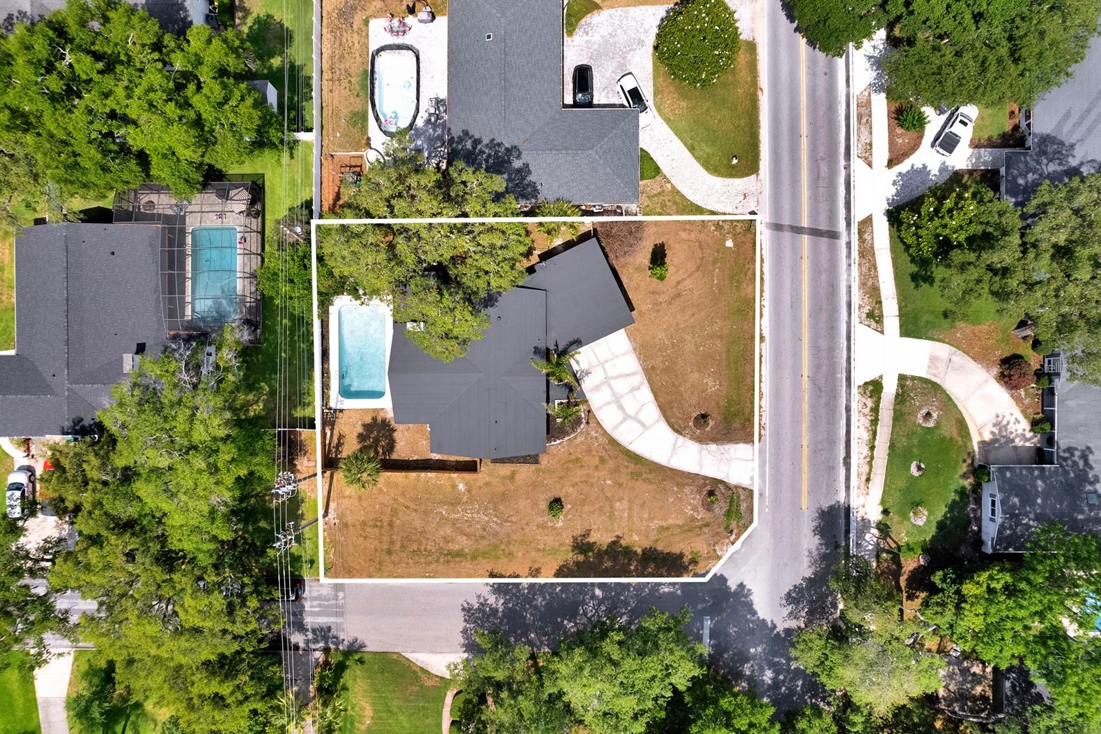 ENGLISH ESTATES UNIT 2 - Residential