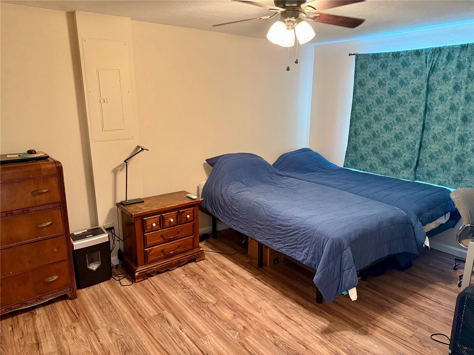 BRENTWOOD ESTATES - Residential