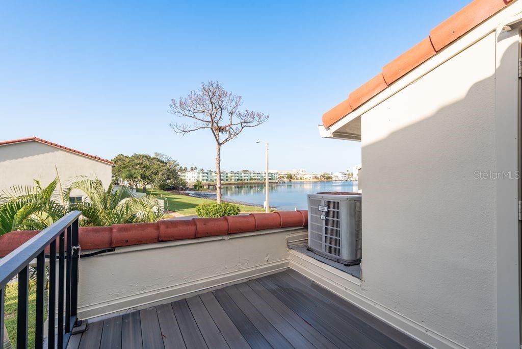 2700 BAYSHORE BOULEVARD 505