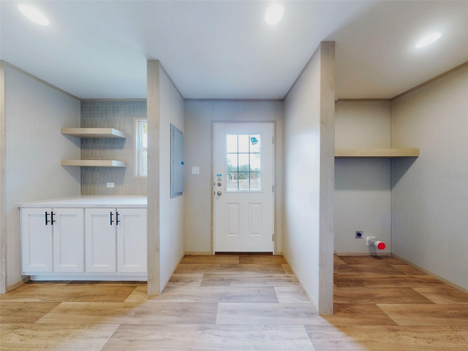 BIG TREE LAKES SEC B - Residential